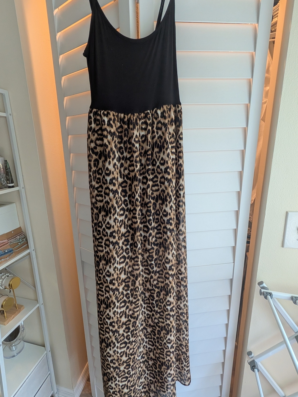 Black Leopard Print Maxi Dress